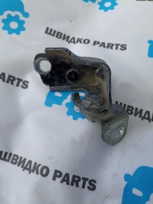 Петля задньої правої дверки нижня LINKOLN MKZ