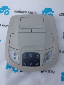 Передній плафон освітлення салону (люстра) CHRYSLER PACIFICA
