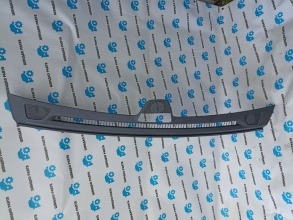 Накладка торпеди під лобове скло CHRYSLER PACIFICA